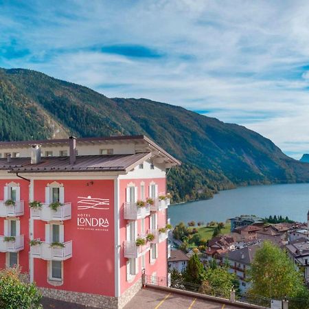 Hotel Londra Slow Living Molveno Kültér fotó