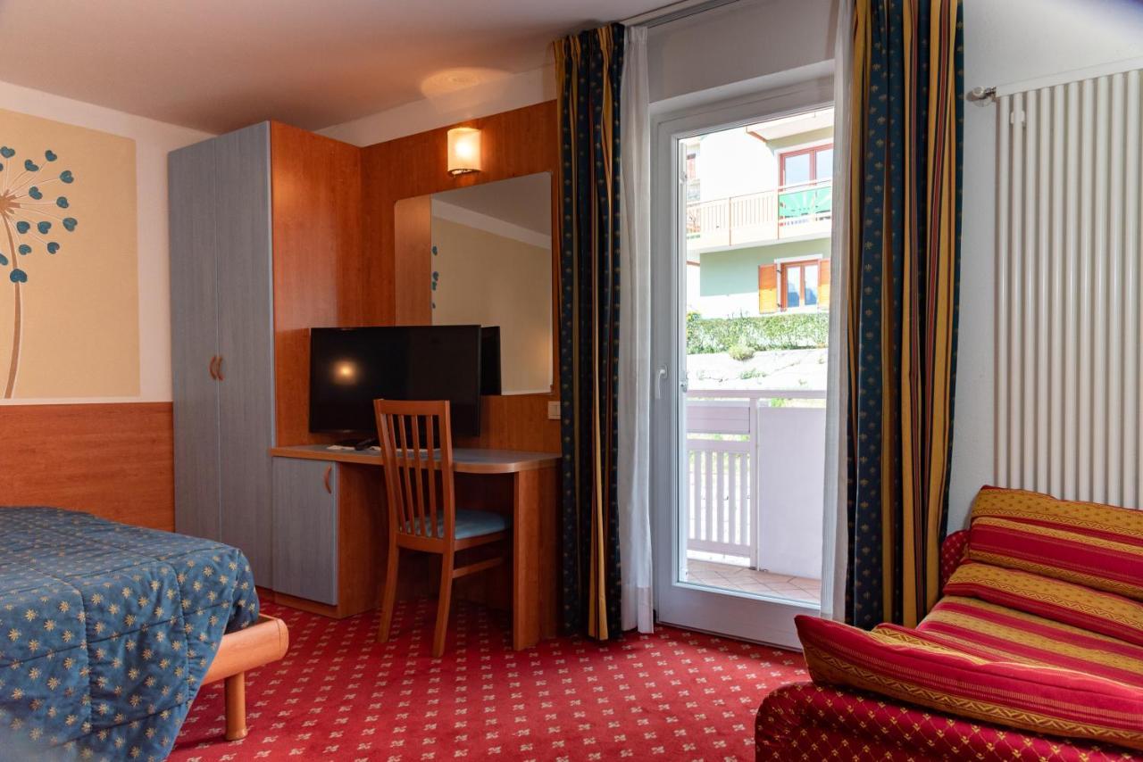 Hotel Londra Slow Living Molveno Kültér fotó