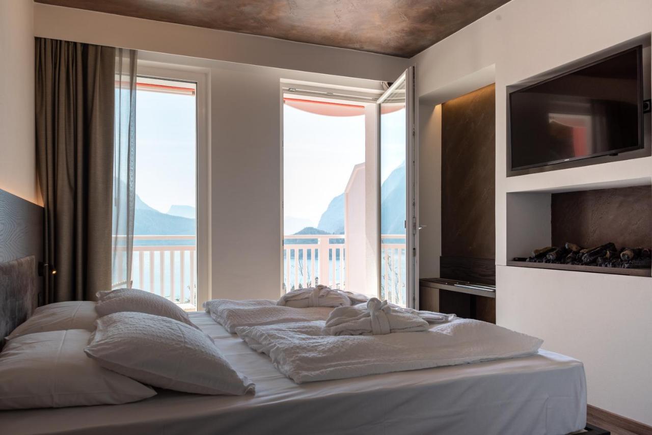 Hotel Londra Slow Living Molveno Kültér fotó