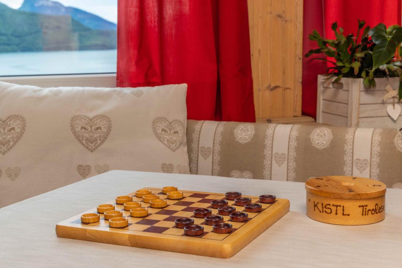 Hotel Londra Slow Living Molveno Kültér fotó