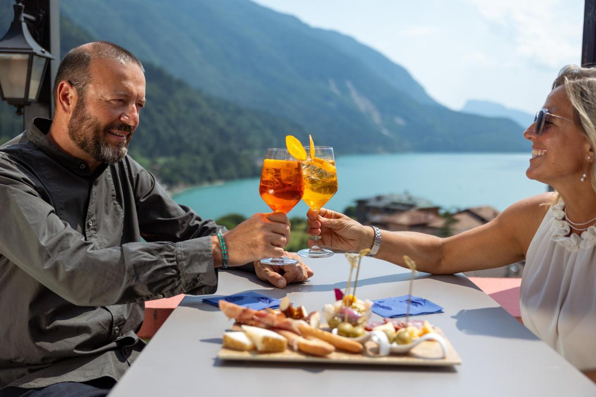 Hotel Londra Slow Living Molveno Kültér fotó