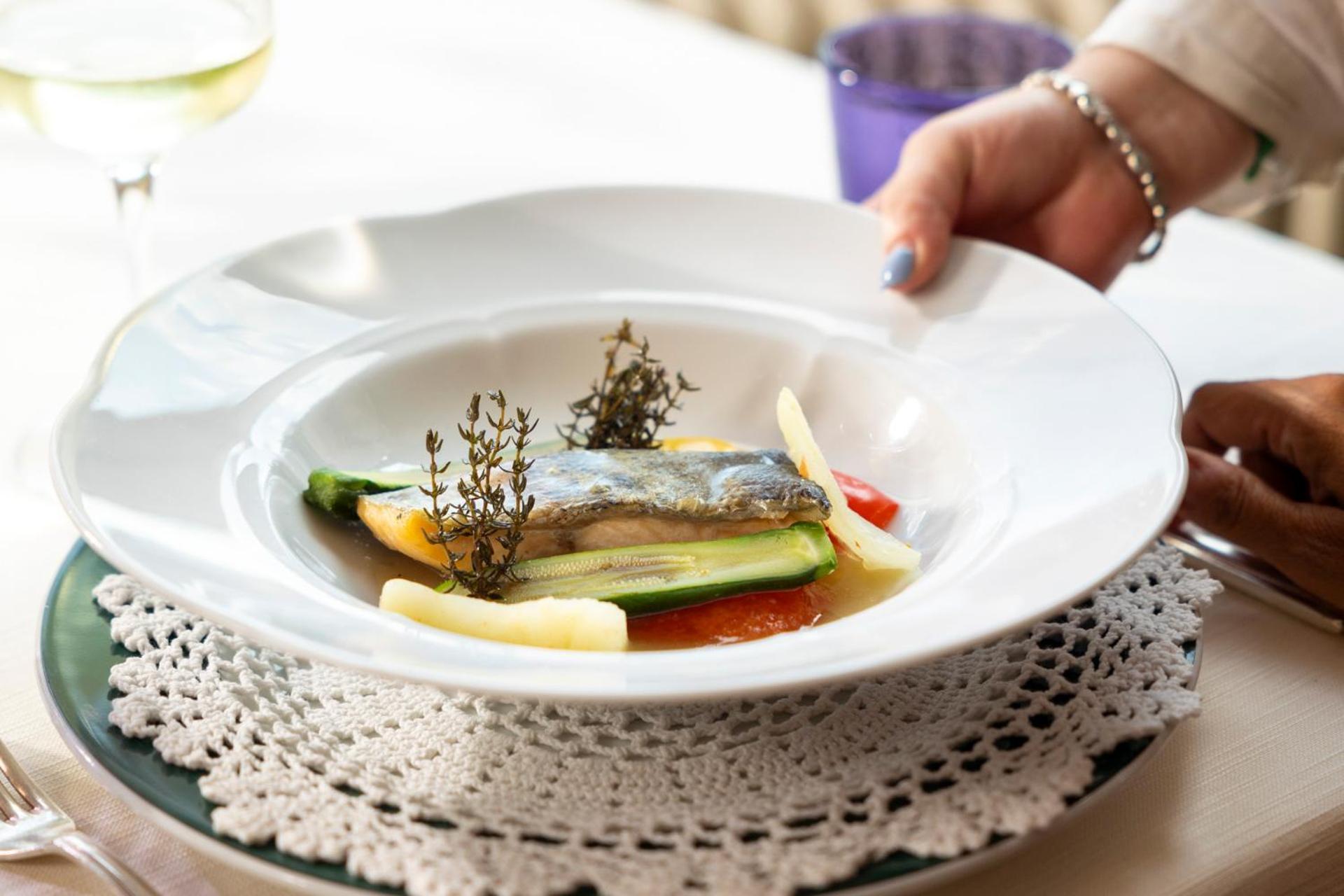 Hotel Londra Slow Living Molveno Kültér fotó