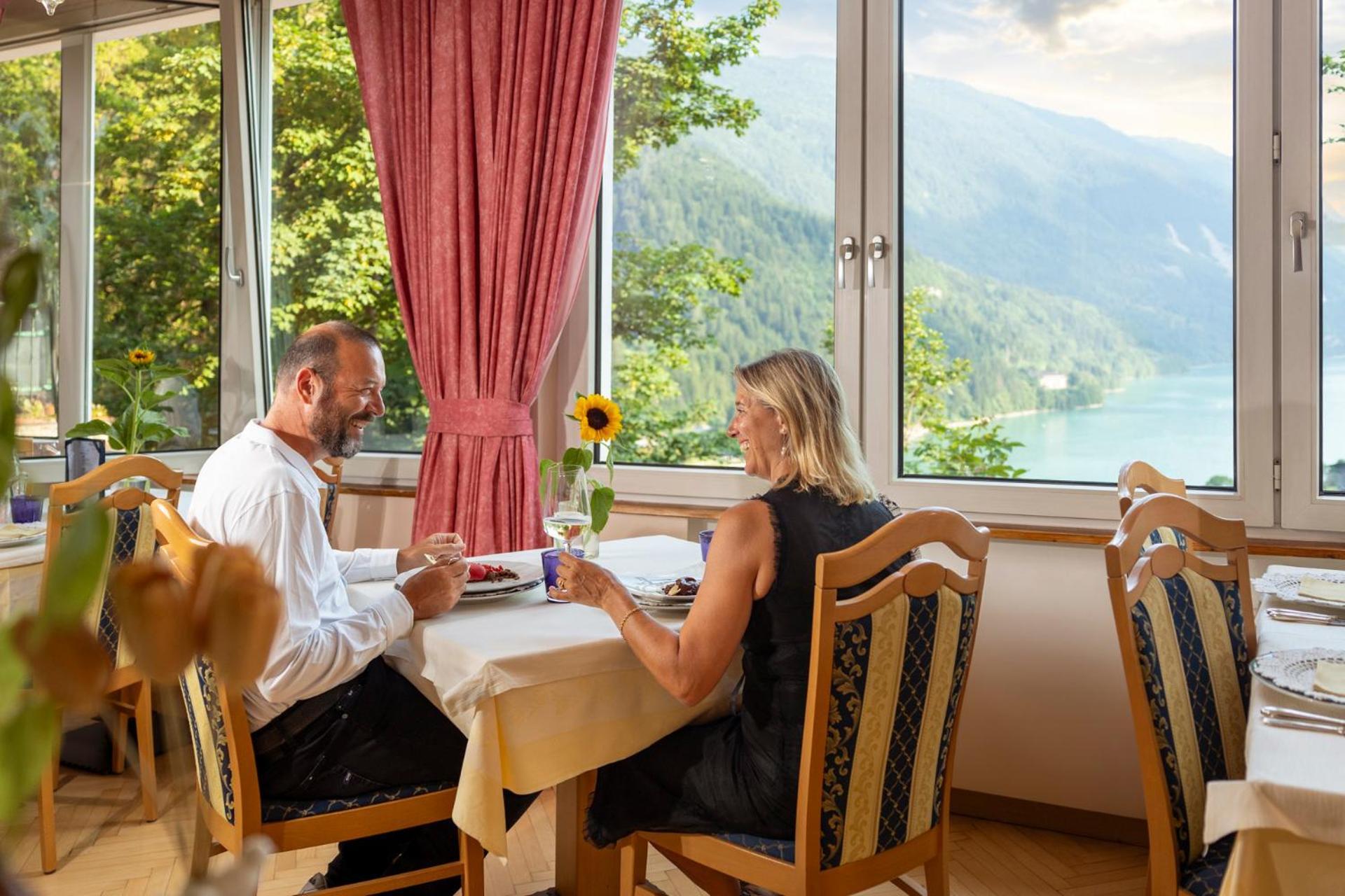 Hotel Londra Slow Living Molveno Kültér fotó