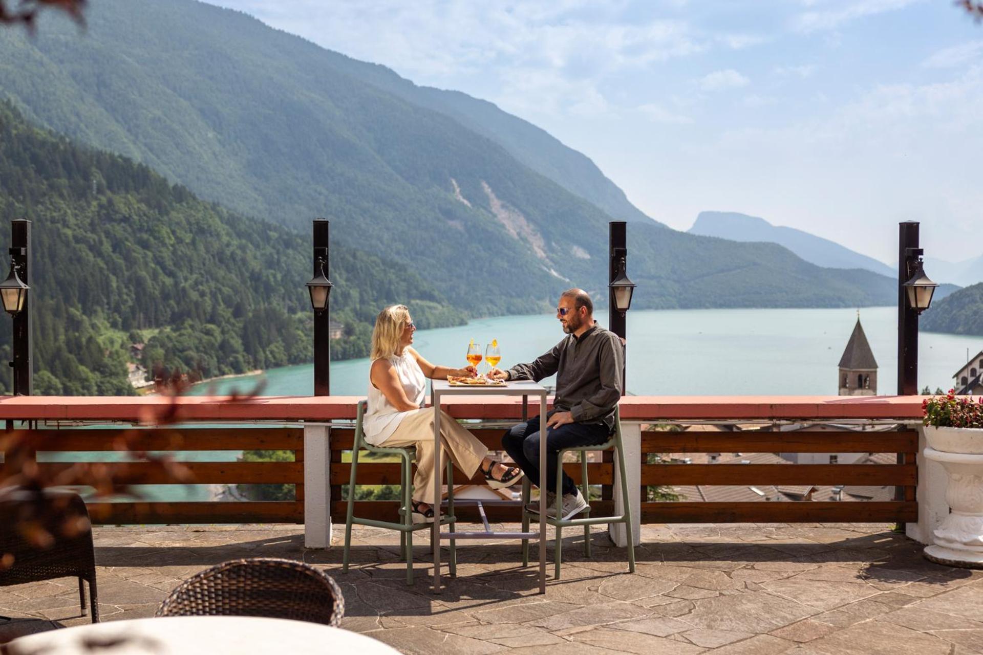 Hotel Londra Slow Living Molveno Kültér fotó