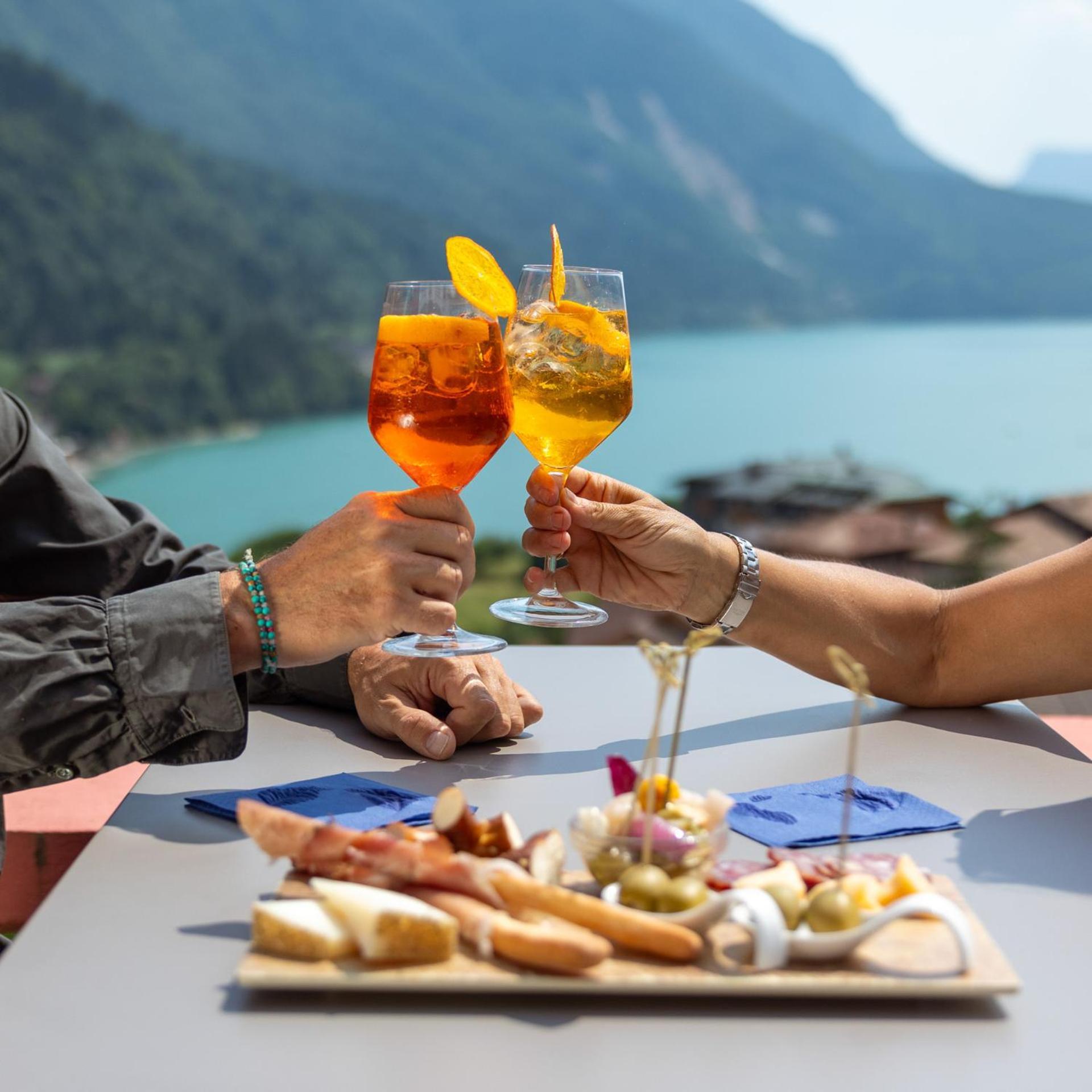Hotel Londra Slow Living Molveno Kültér fotó